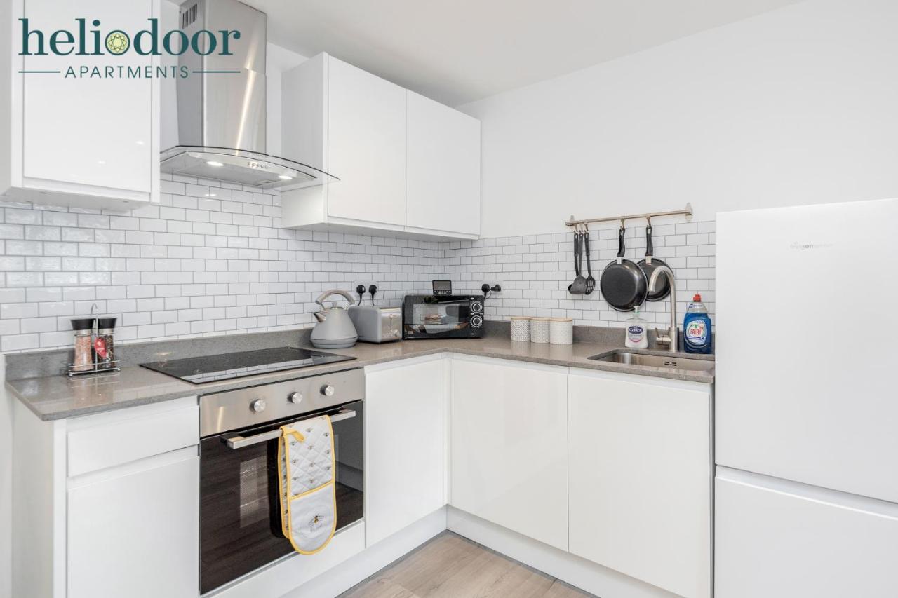 Milton Keynes Apartments, Sleeps Up To 5, Free Parking, Free Wifi & Movies, 7 Mins Drive To Milton Keynes Central Station For Direct Trains To London & The North Exterior photo